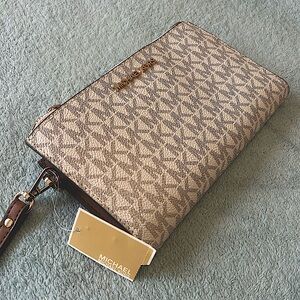 Michael Kors Wallet Large